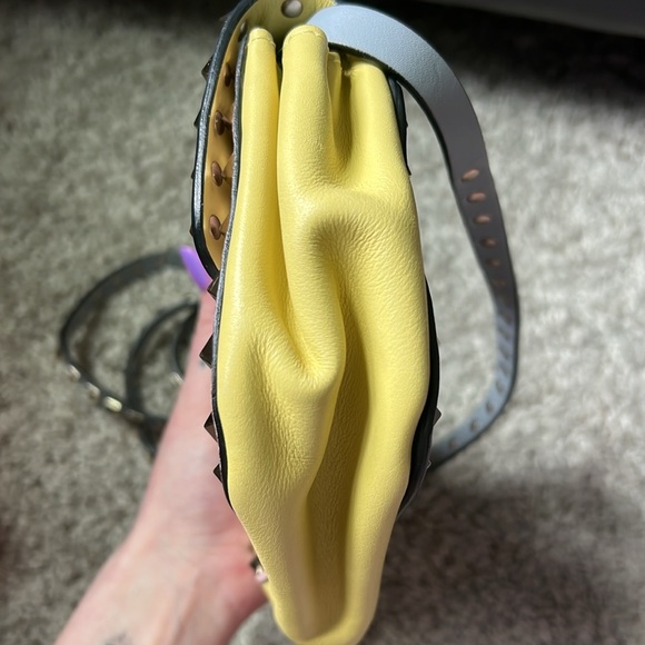 Valentino Rockstud Color block crossbody - Picture 6 of 17